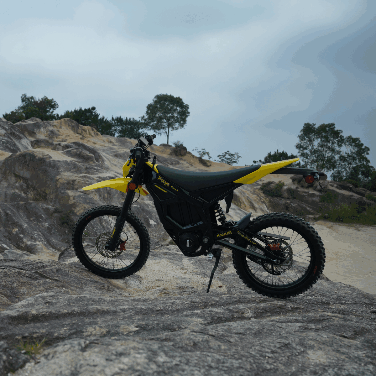 Freego Nova 5 | 8000W Peak 72V 40Ah Mid-Drive Off-Road Electric Dirt Bike
