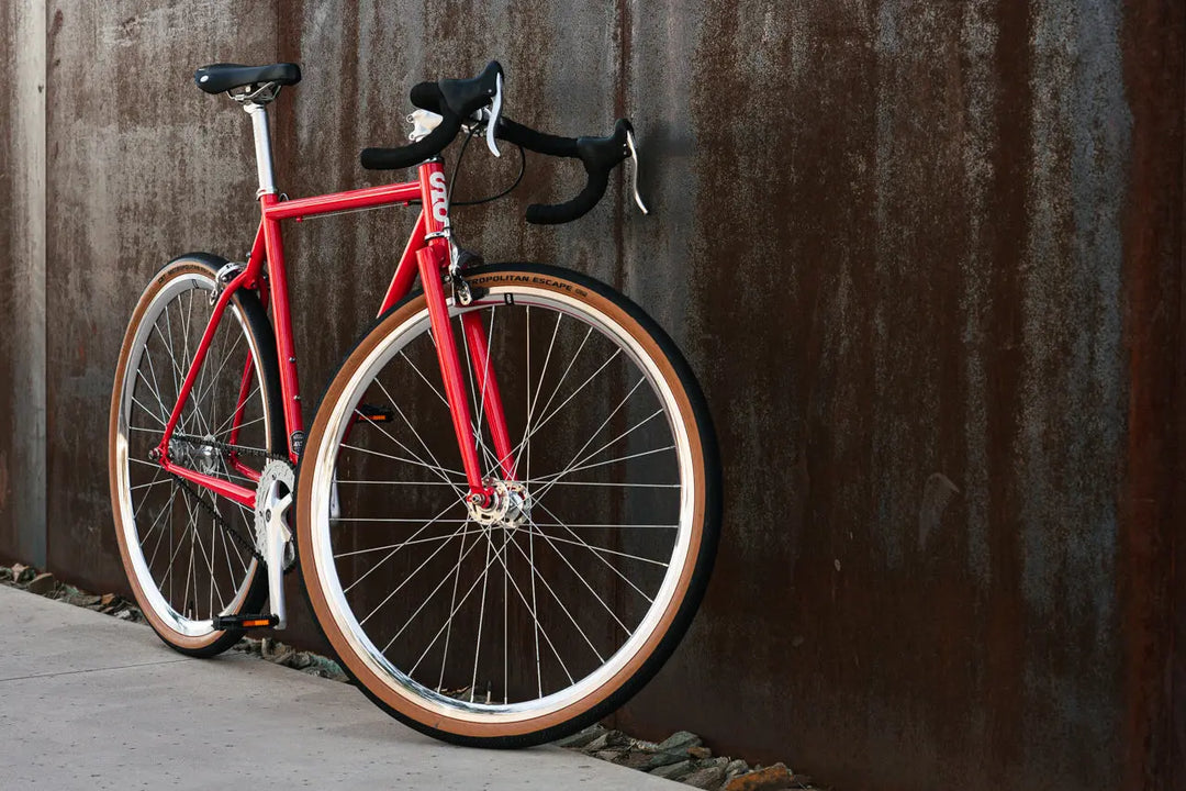 4130 Tropical Red – Fixed Gear Single-Speed Steel Bike – Belcopia