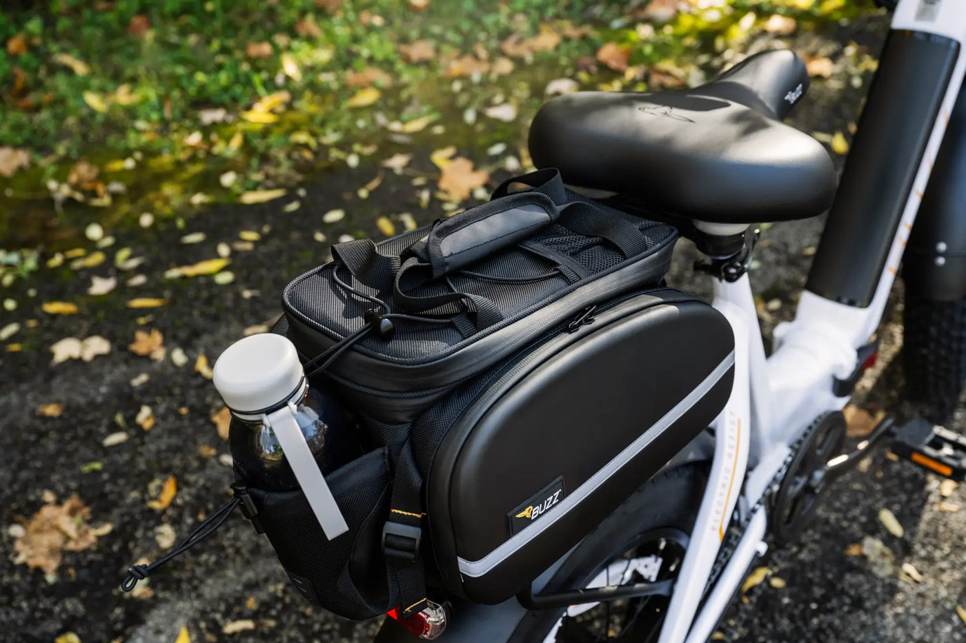 Buzz Rear Rack E-Bike Bag with Dual-Sided Pannier – Belcopia Bikes