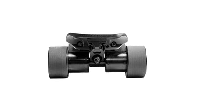 MILESBOARD The Phantom Electric Skateboard
